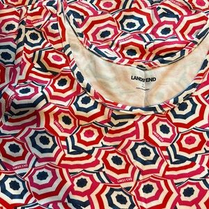 💥3/$25💥 Lands’ End umbrella tank top 🏖️